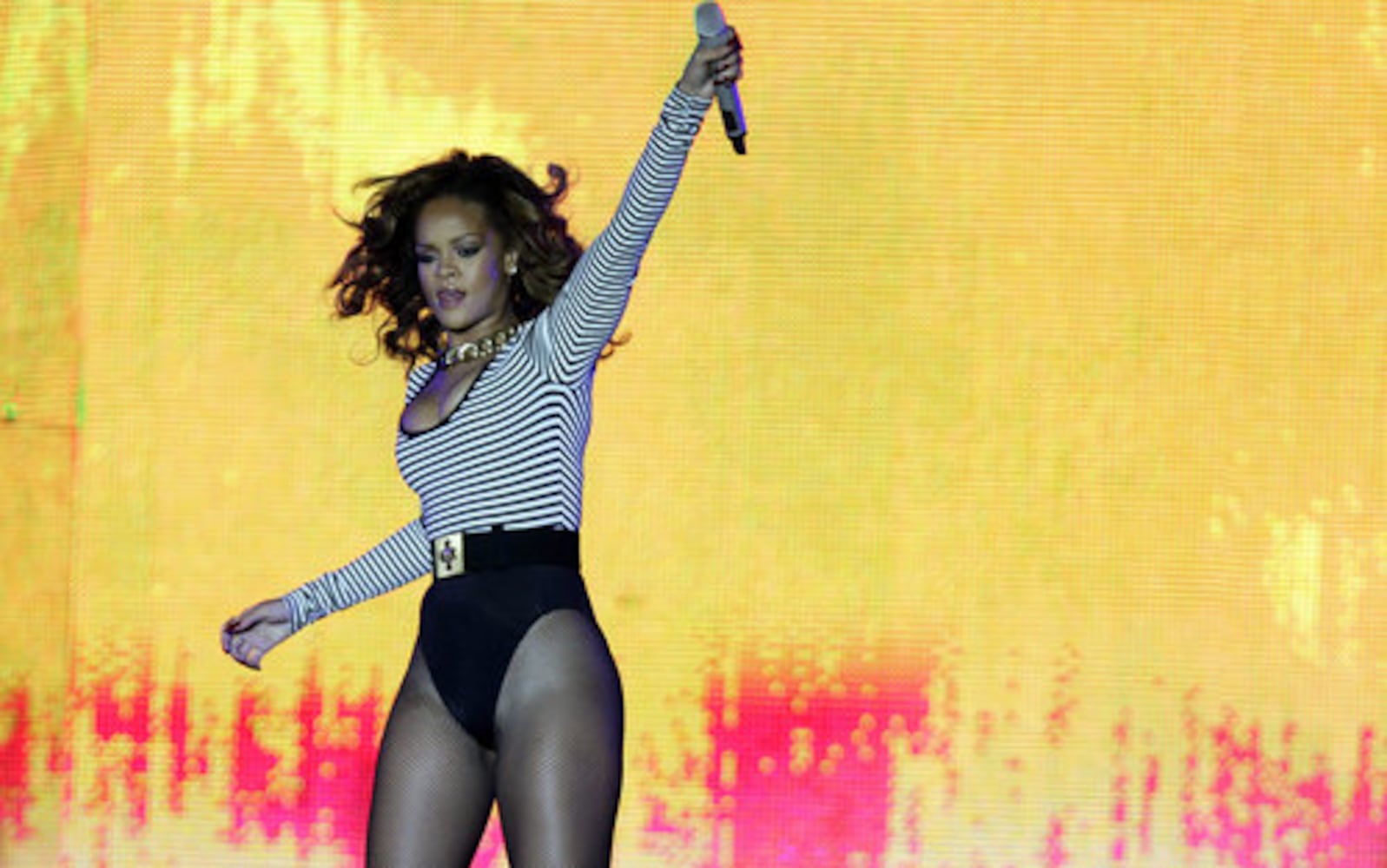 Rihanna performs in Brazil
