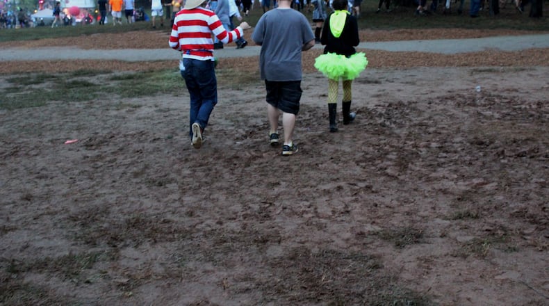 This scene Friday night was probably a little worse after Saturday's all-day drizzle. Photo: Melissa Ruggieri/AJC