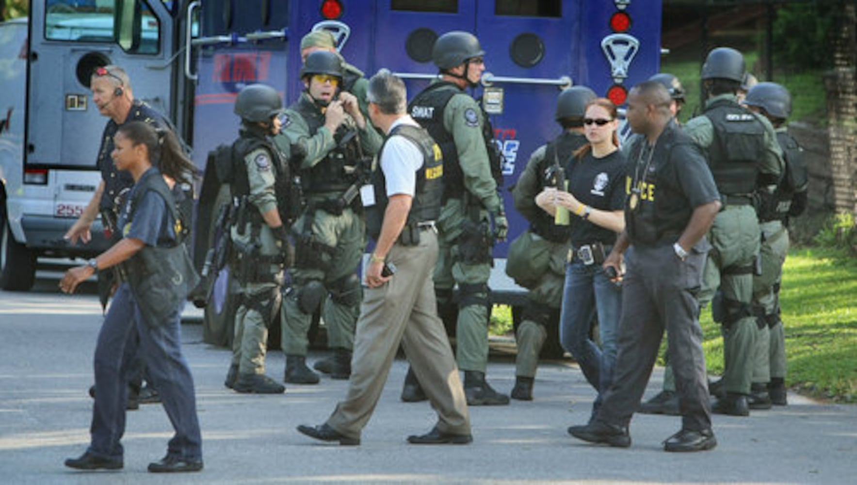 SWAT team at Atlanta apartment