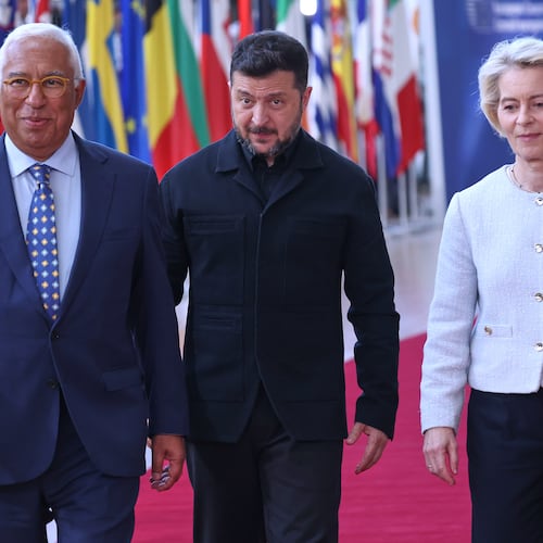 From left, European Council President Antonio Costa, Ukraine's President Volodymyr Zelenskyy and European Commission President Ursula von der Leyen arrive for the EU summit in Brussels, Thursday, June 18, 2026. (AP Photo/Omar Havana)