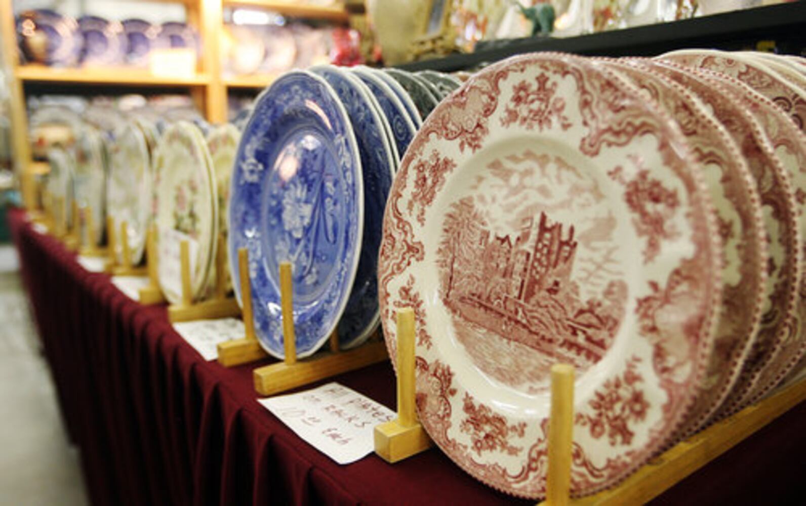 Lakewood Antiques Market is back!
