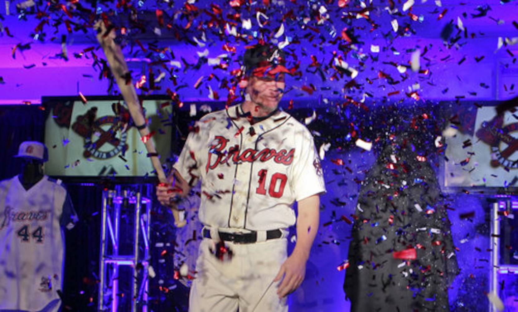 Braves unveil new 60s-inspired uniforms
