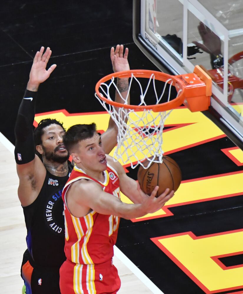 Hawks-Knicks playoff photo