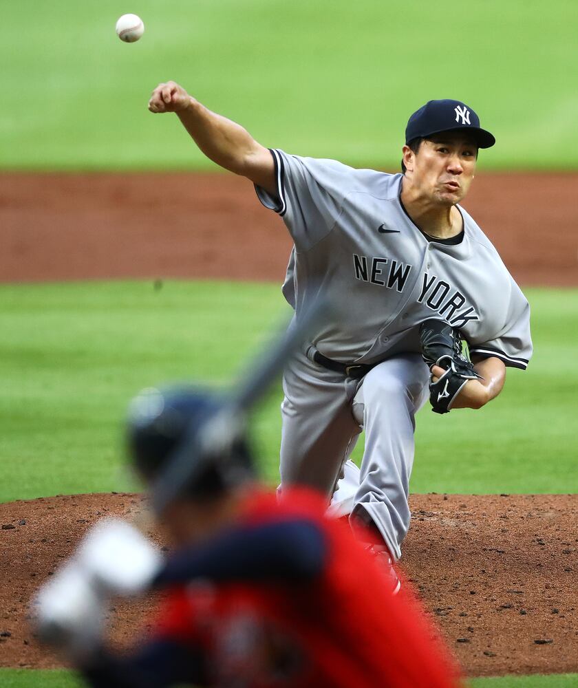 BRAVES YANKEES