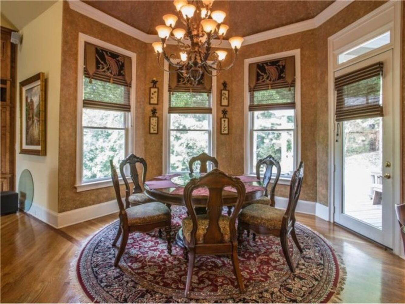 215 Bunratty Ct, Roswell, GA 30076
