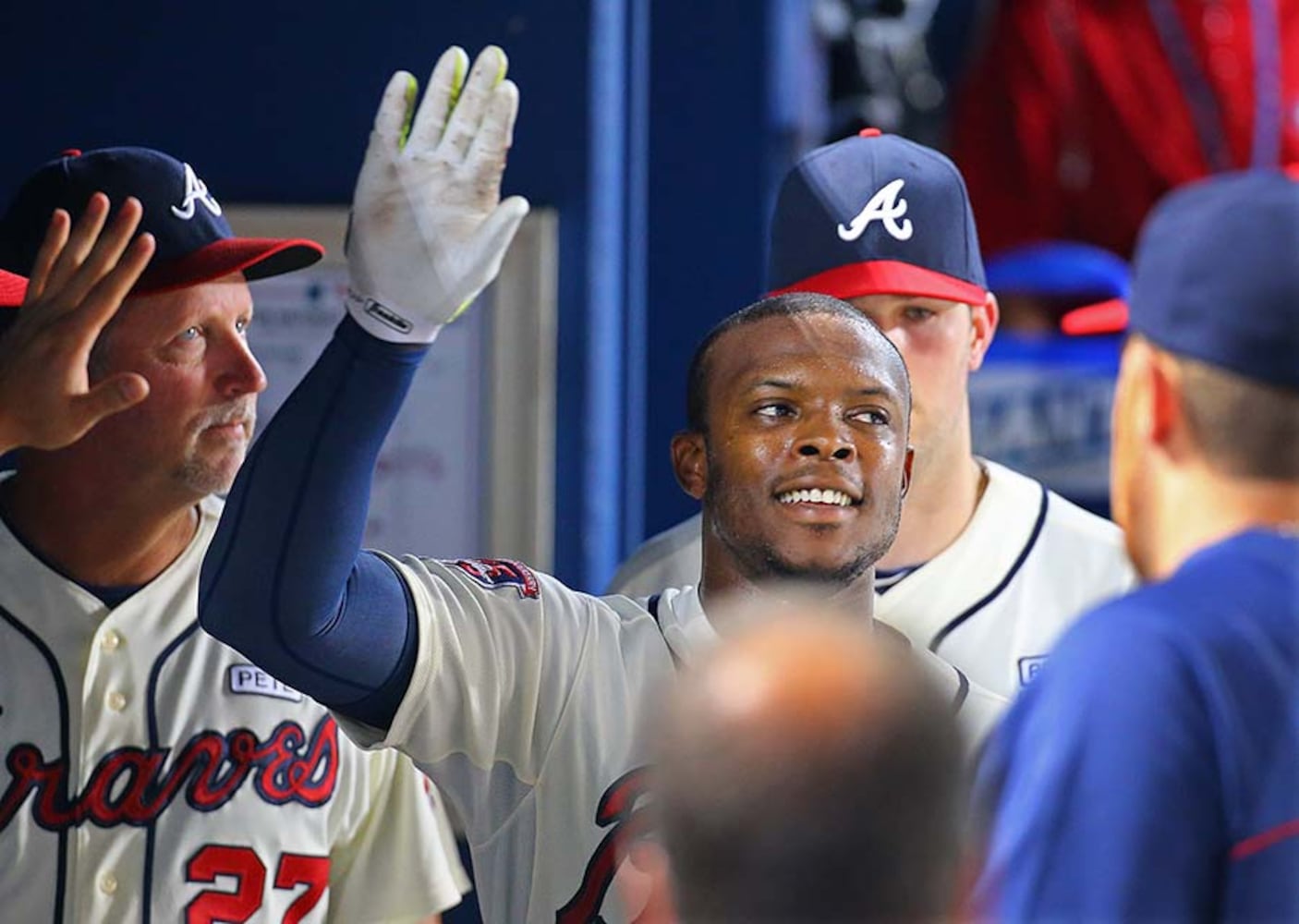 Wood, Upton set career marks in win