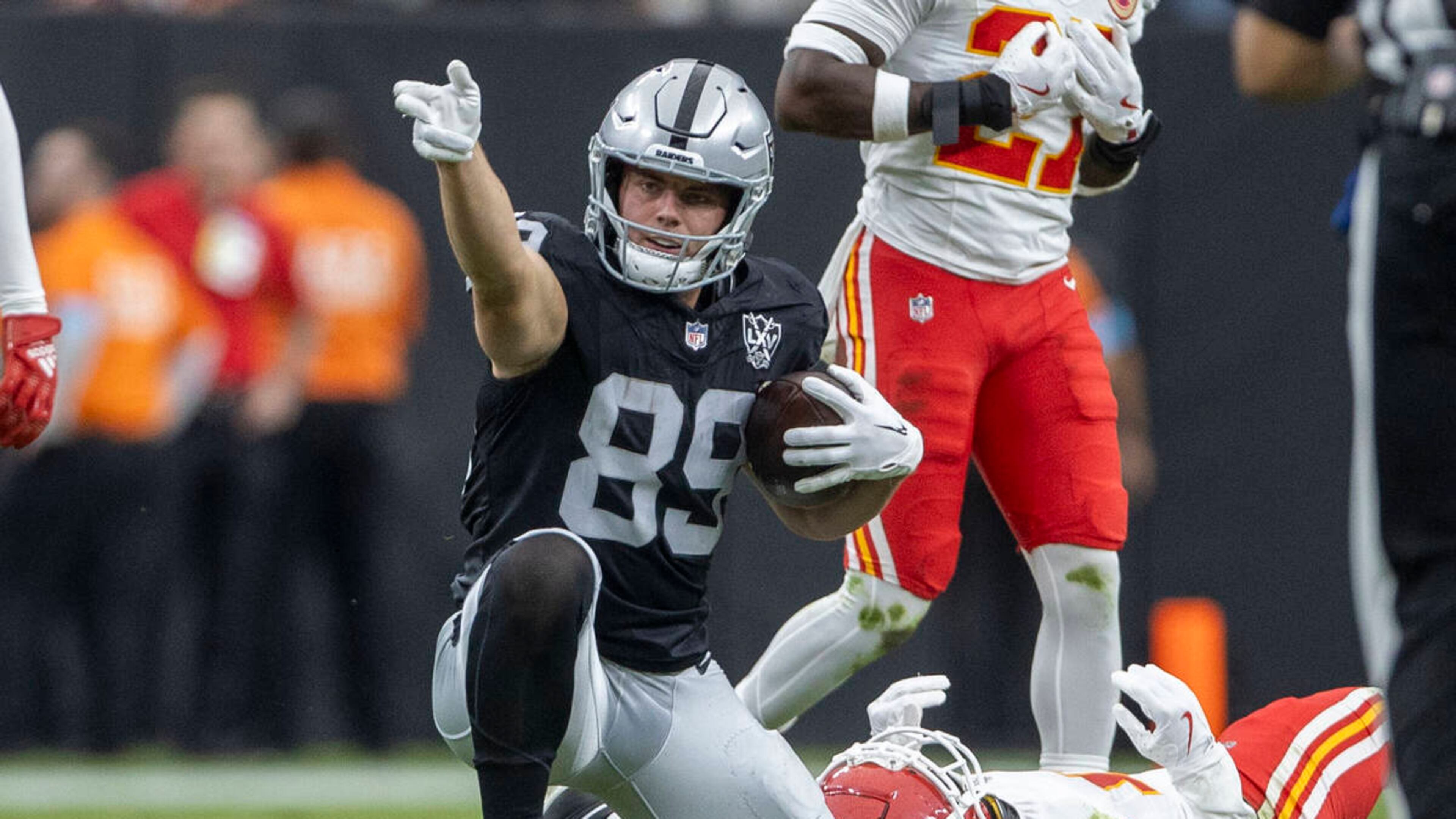 While first downs don't net any points on their own in fantasy football, Raiders tight end Brock Bowers scored 262.7 points in PPR formats as a rookie to lead all tight ends. (Heidi Fang/TNS 2024)