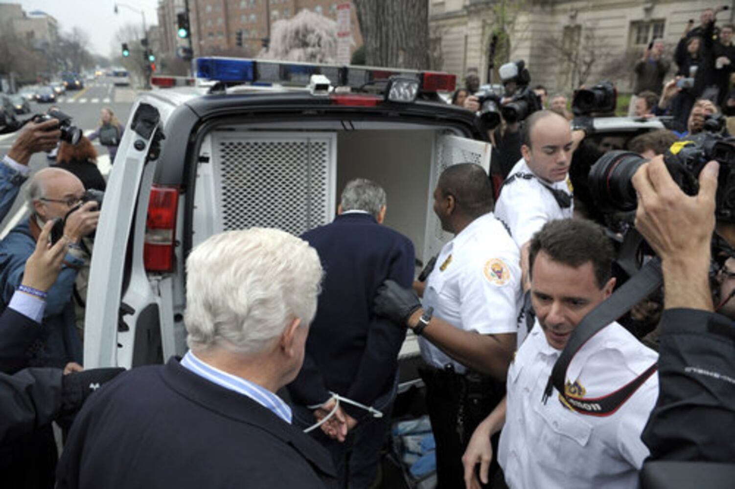George Clooney arrested at demonstration