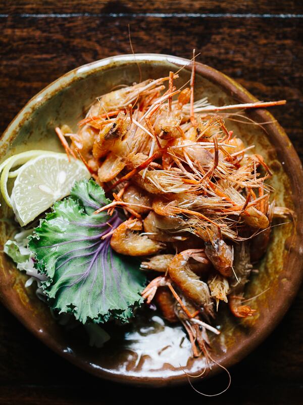 Kabaebi: fried shrimp you eat like chips (Credit: Johnny Autry)