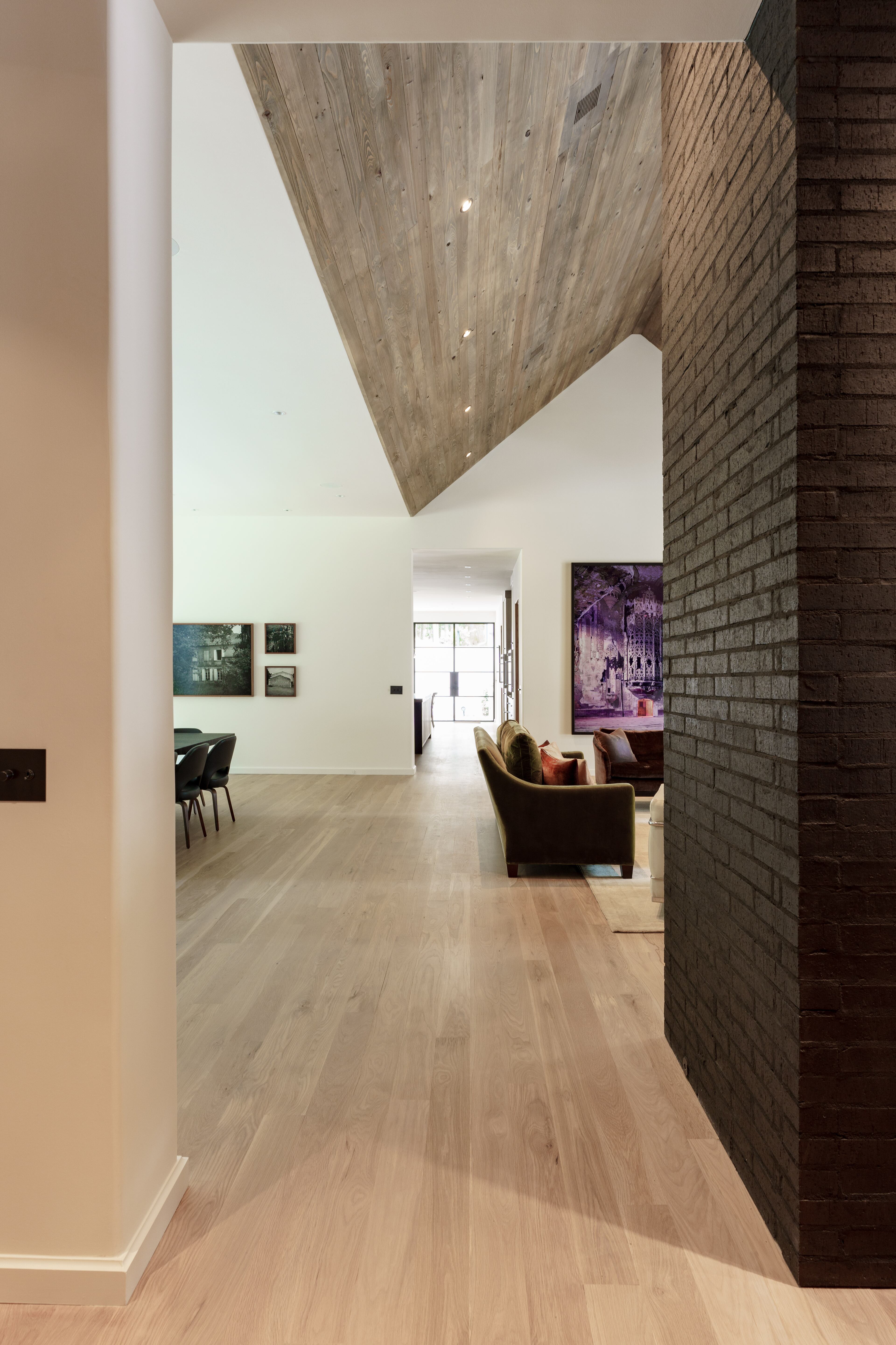 The 17,000-square-foot home was purchased in an off-market transaction.
Photo by Rob Knight courtesy of Hirsh Real Estate-Buckhead.com