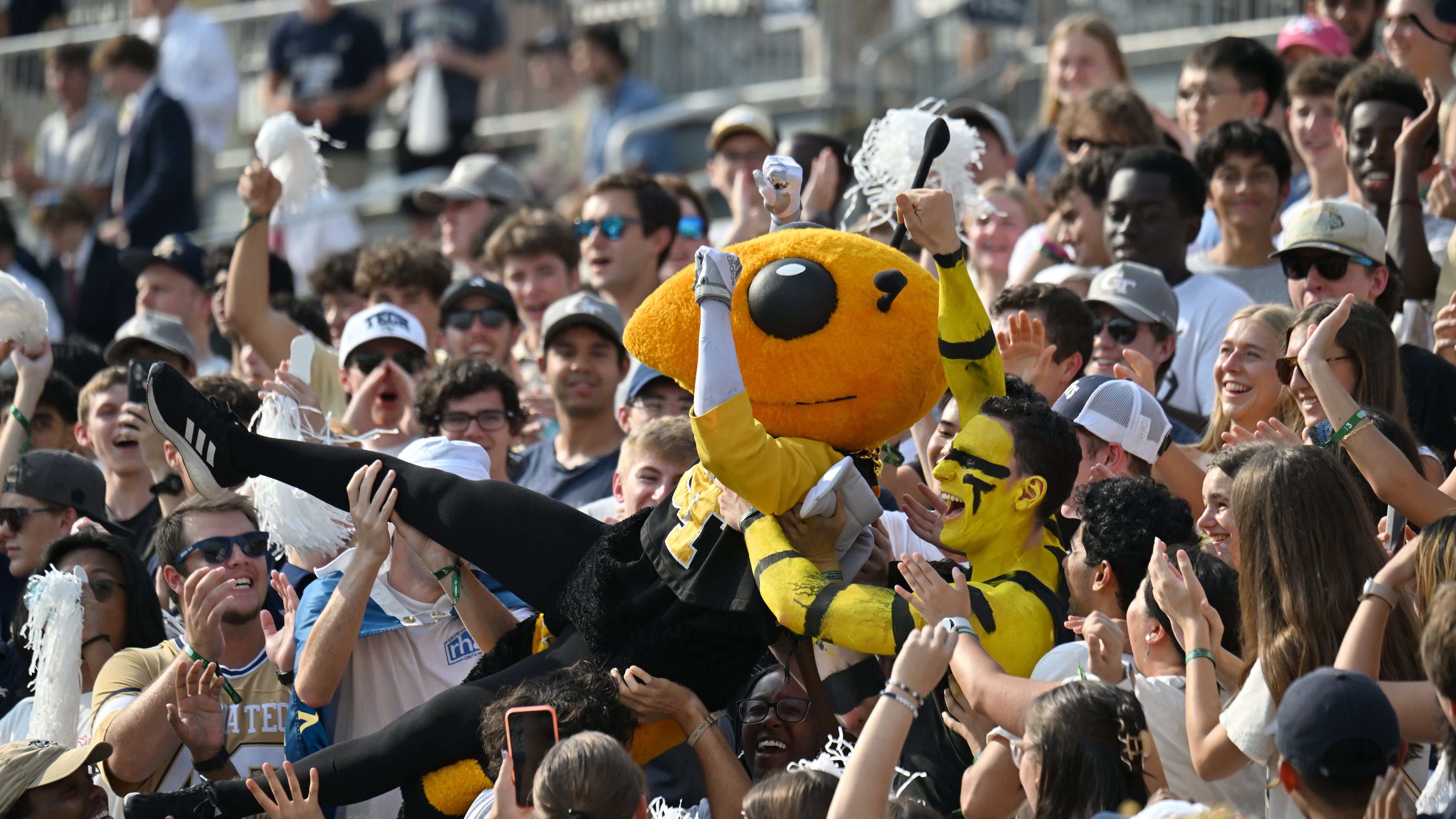 No. 16 Georgia Tech is back in action this weekend at Boston College after a week off to lick its wounds following its first loss of the season. (Hyosub Shin/AJC)