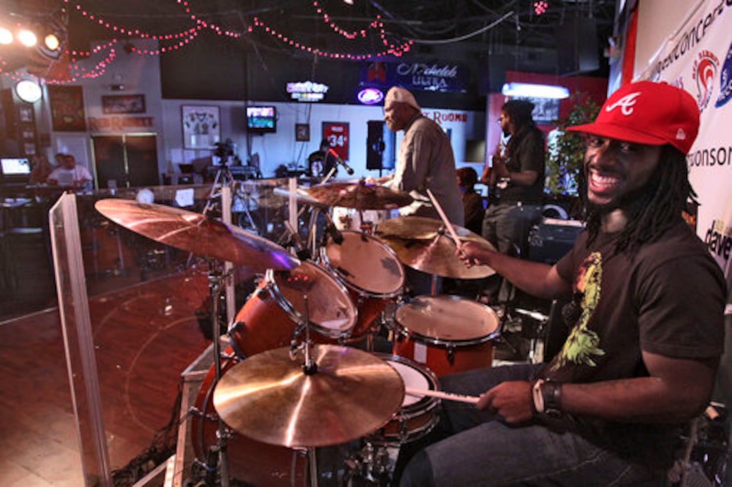 Musicians attempt World's Longest Concert