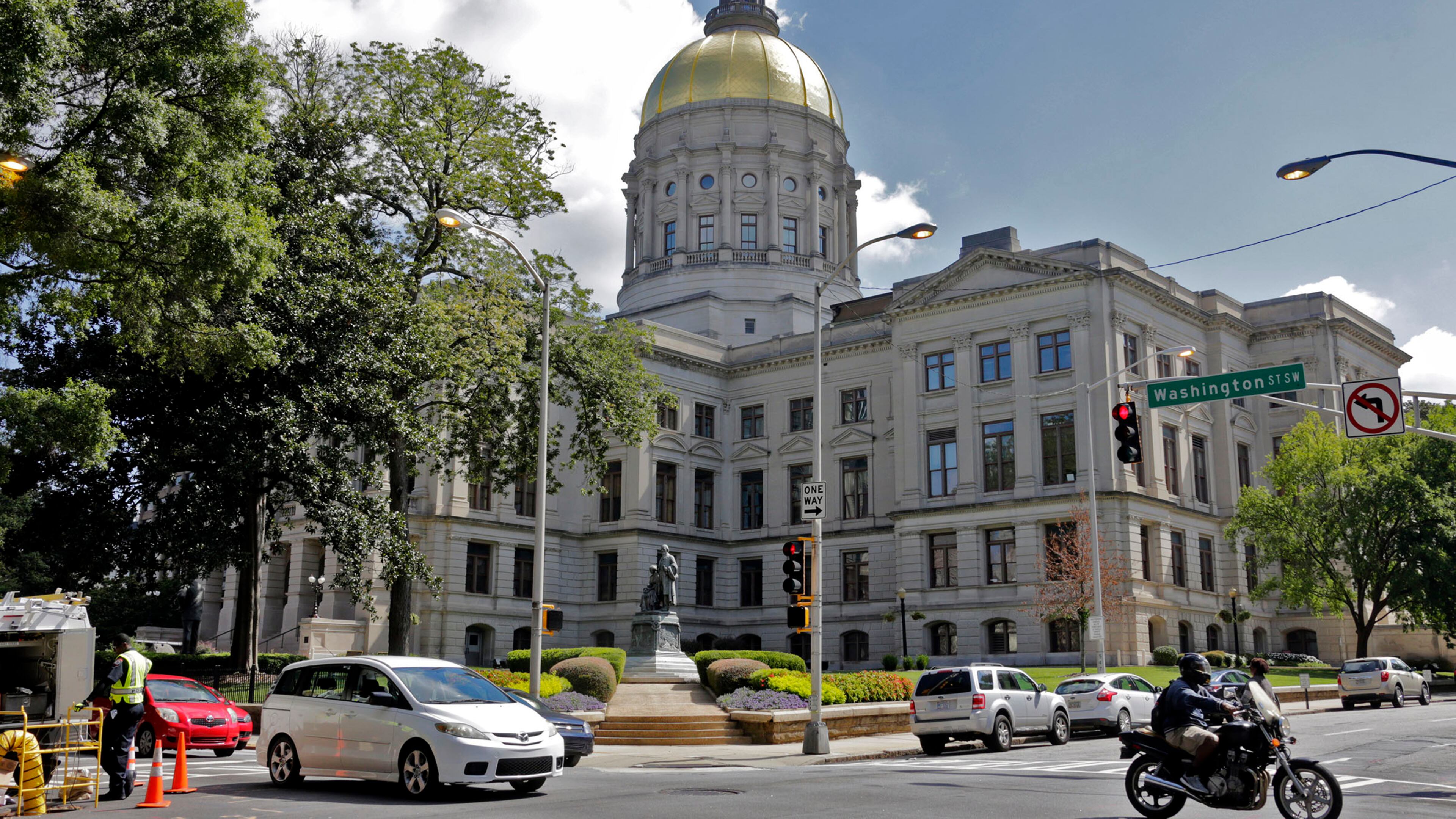The Georgia state Capitol in Atlanta. (Bob Andres/AJC)