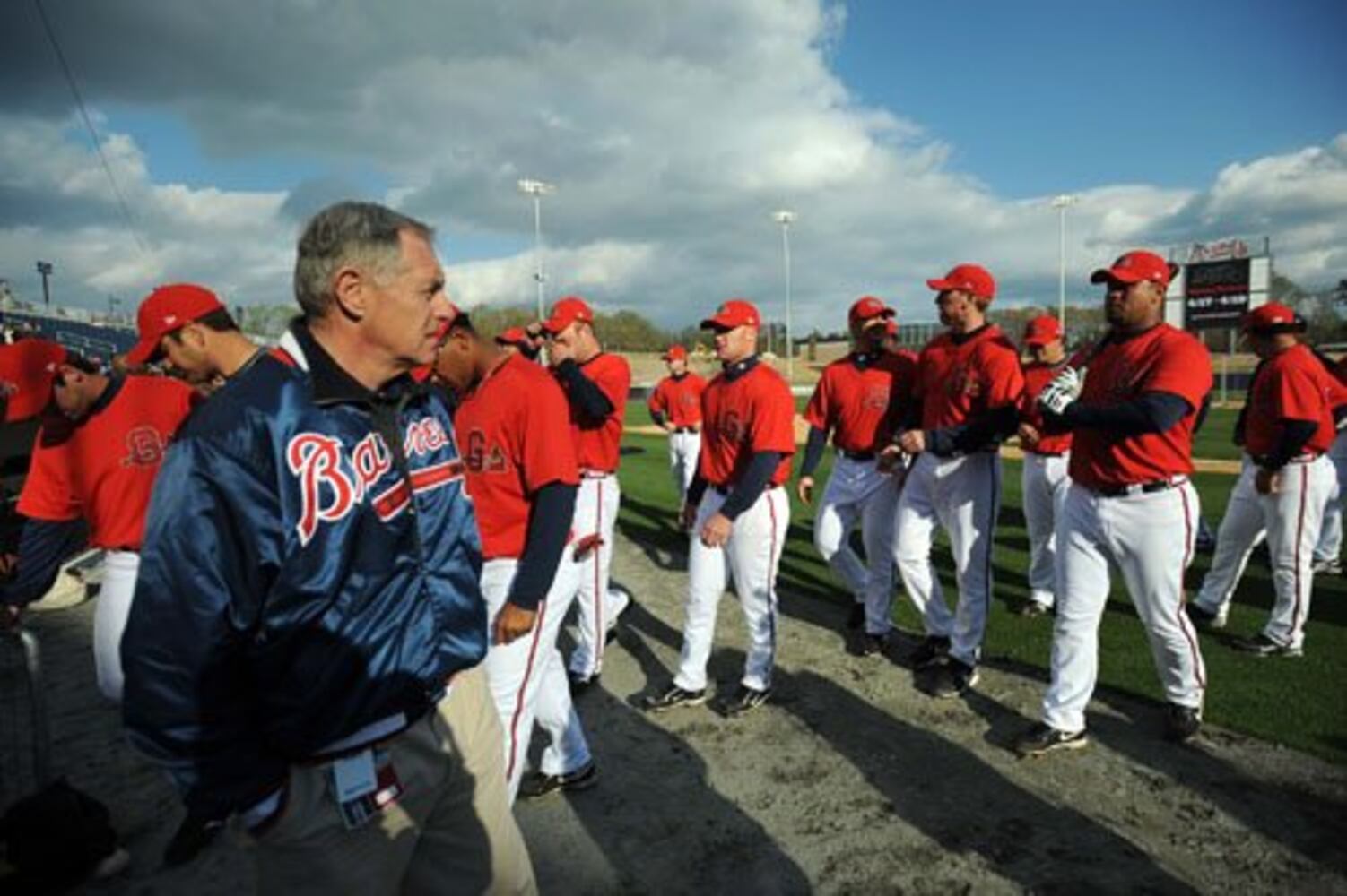 Tom Glavine practices with Gwinnett Braves