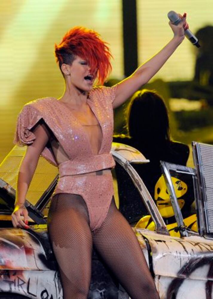 Rihanna on tour at Staples Center