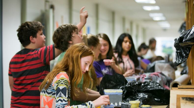 Does middle school create a transition that undermines student performance? LAURA SKELDING/AMERICAN-STATESMAN