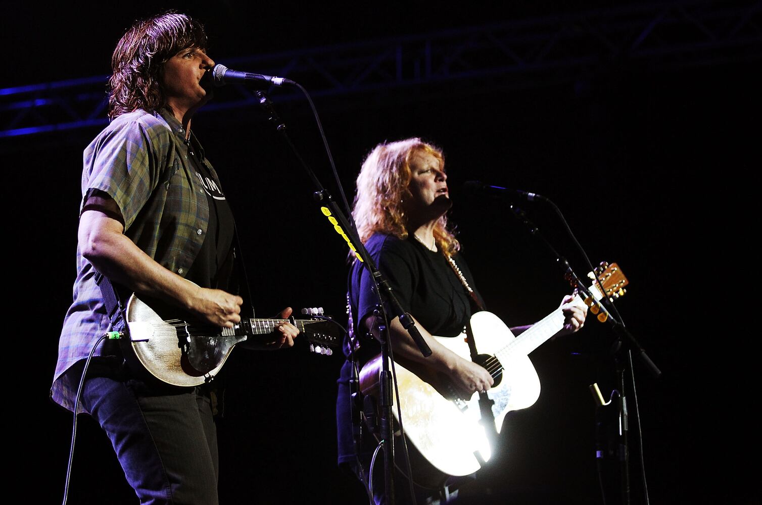 June 26: Indigo Girls