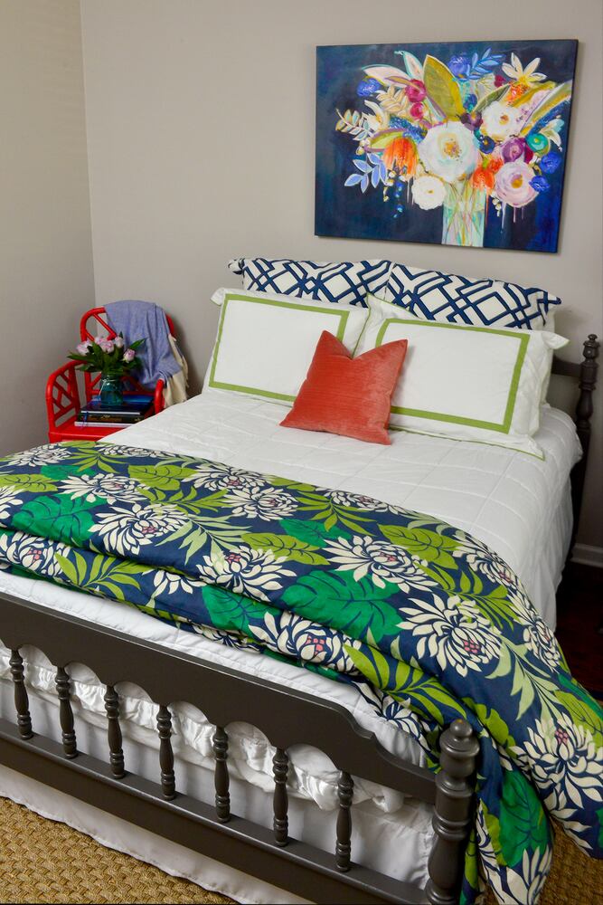 Guest bedroom