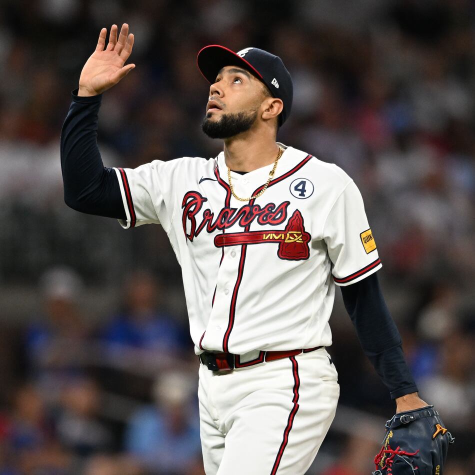 Atlanta Braves pitcher Robert Suarez reacts after striking out Toronto Blue Jays designated hitter George Springer to end the seventh inning of a baseball game at Truist Park, Tuesday, June 2, 2026, in Atlanta. Atlanta Braves won 4-3 over Toronto Blue Jays. (Hyosub Shin/AJC)