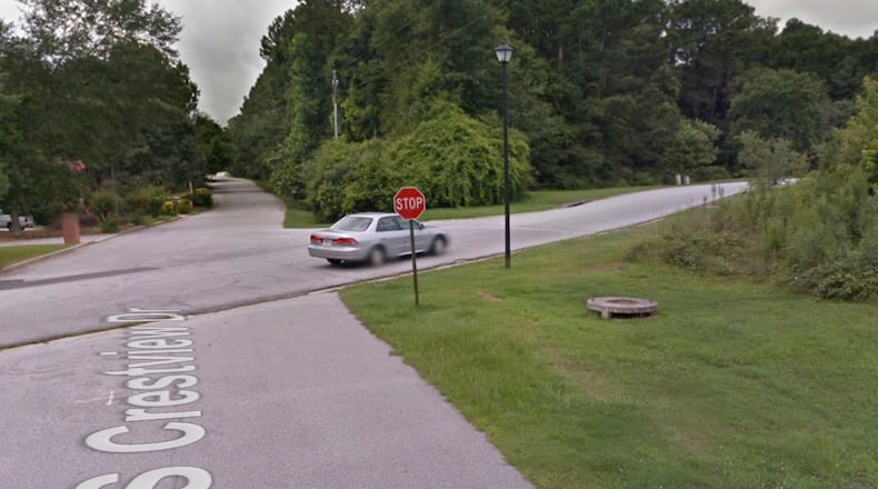 Snellville recently approved a contract to complete stormwater management improvements near Summit Chase Drive and S. Crestview Drive. (Google Maps)