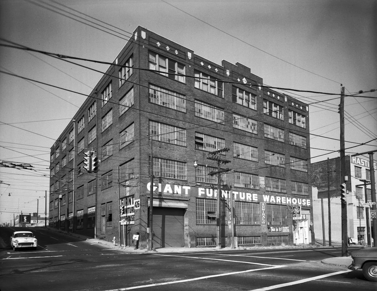 AJC Flashback Photos: Atlanta’s Stewart-Lakewood Shopping Center and Stewart Avenue
