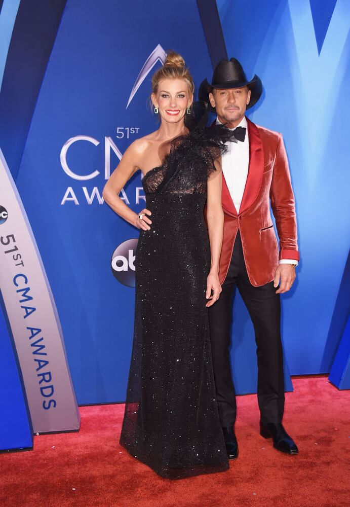 PHOTOS: 51st CMAs red carpet arrivals