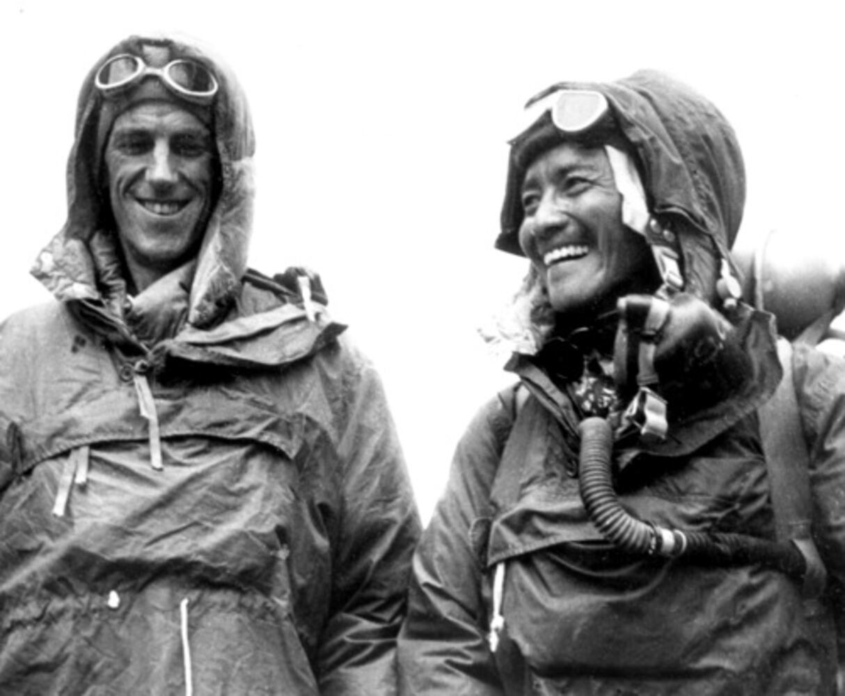 Sir Edmund Hillary, Mount Everest conqueror, dies at 88