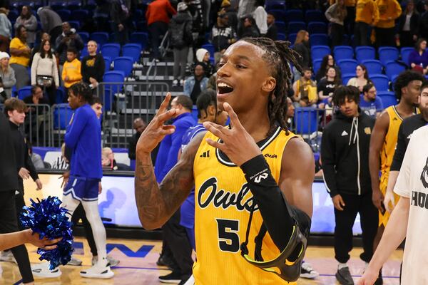 Kennesaw State guard Simeon Cottle celebrates after a 2024 win over Georgia State.