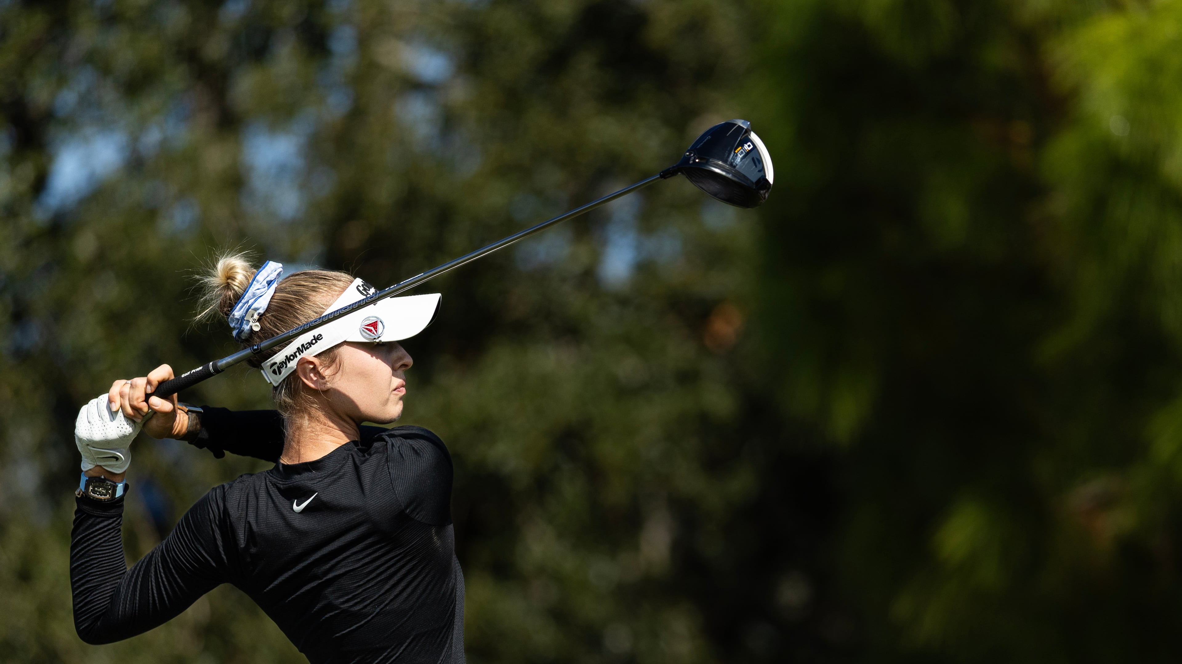Nelly Korda tees off on from the second hole during the final round of The Annika LPGA golf tournament in Belleair, Fla., Sunday, Nov. 16, 2025. (AP Photo/Willie J. Allen Jr.)
