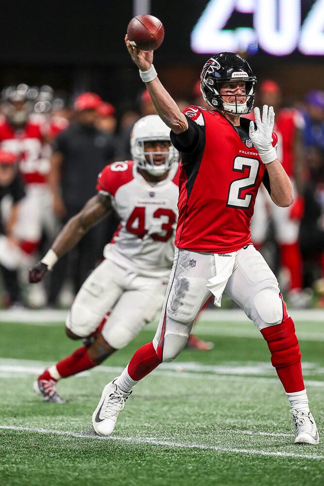 Photos: Falcons end five-game skid with rout of Cardinals