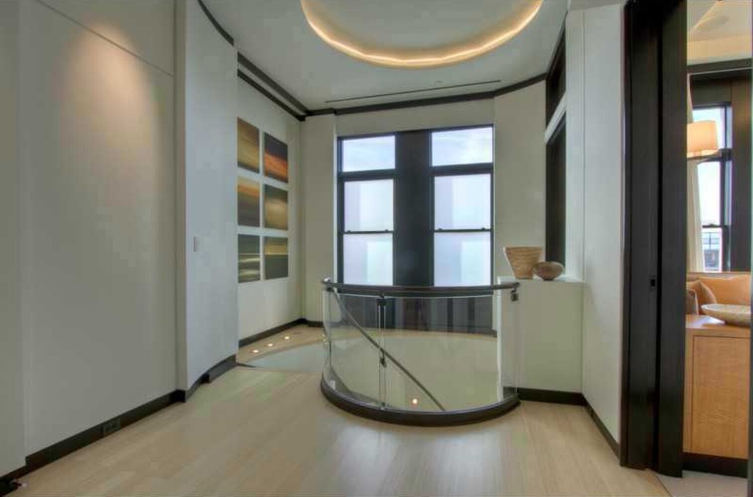 2500 Peachtree Rd NW APT 901S, Atlanta, GA 30305