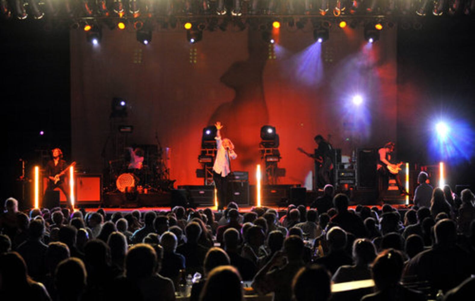 Collective Soul rocks Chastain Park