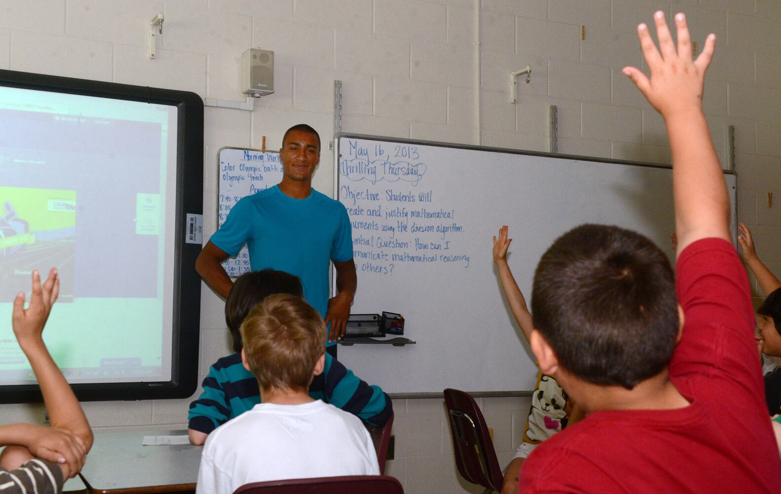 Olympians visit Mary Lin Elementary