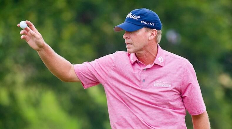 Steve Stricker waves to the crowd on the 18th green during the final round of the Dean & DeLuca Invitational on May 28, 2017, at Colonial Country Club in Fort Worth, Texas. (Ray Carlin/Fort Worth Star-Telegram/TNS)