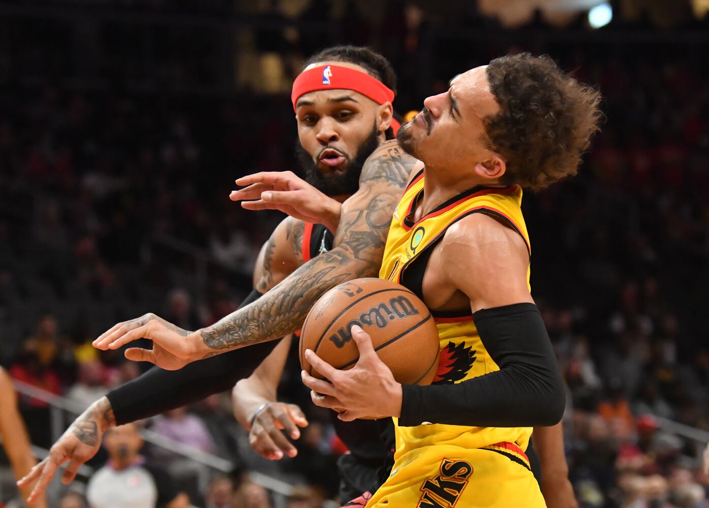 Hawks-Raptors photo