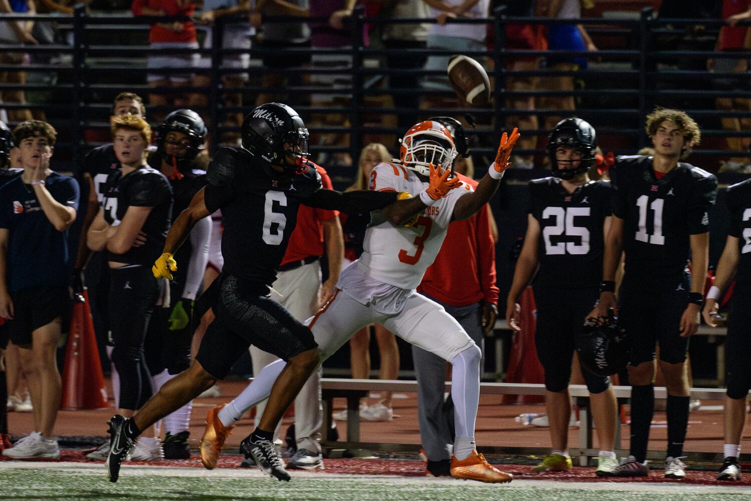 Tj Smith of North Cobb attempts to catch a pass. (Jamie Spaar for the Atlanta Journal Constitution)
