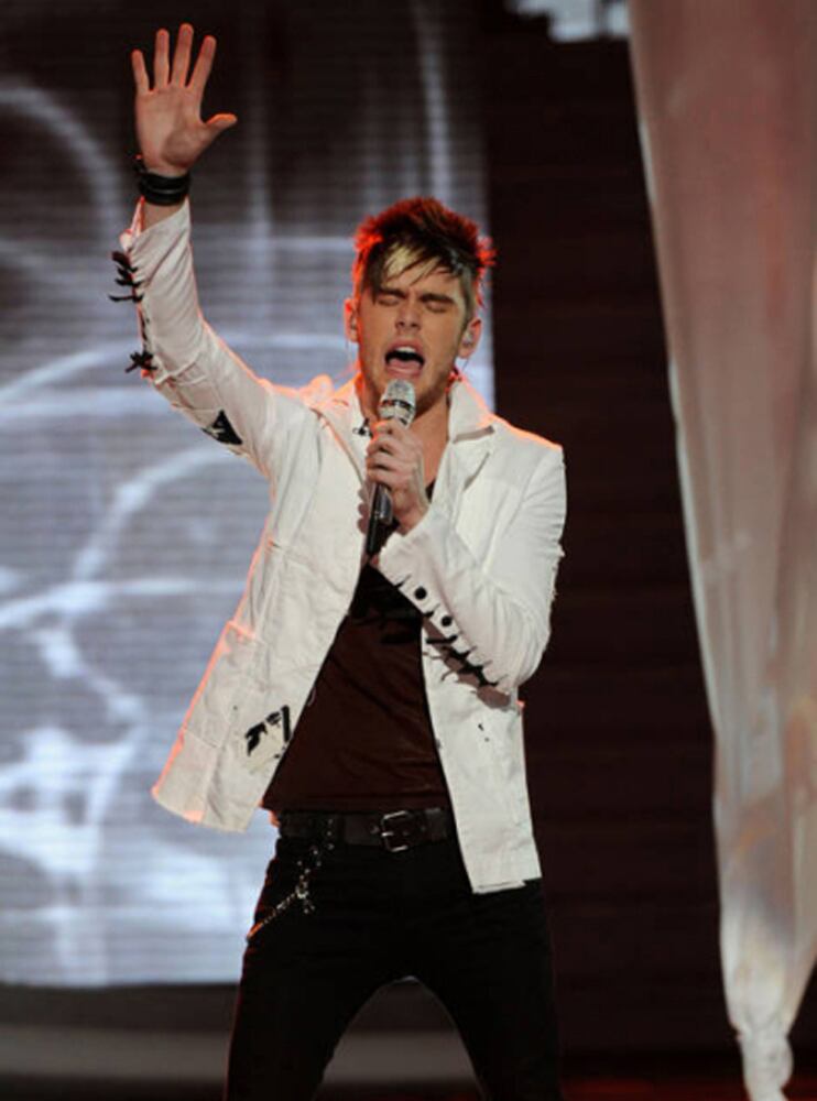 American Idol Season 10 -- Top 9 Perform