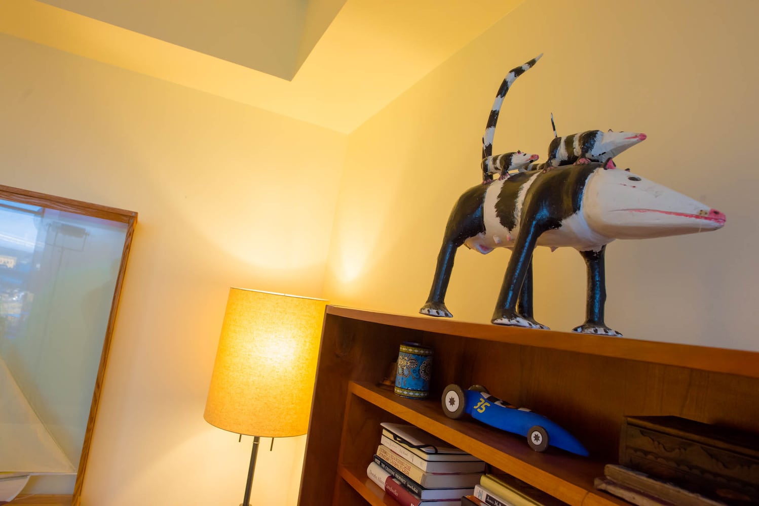 Midtown Atlanta condo is an artists’ oasis