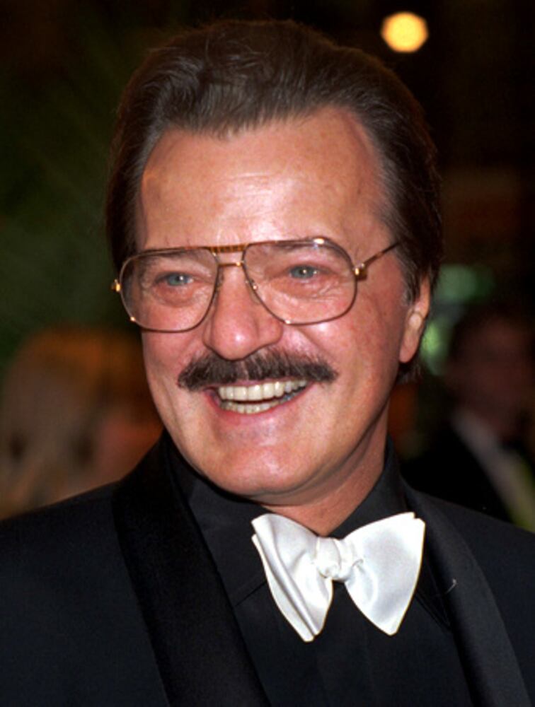 Singer Robert Goulet dies