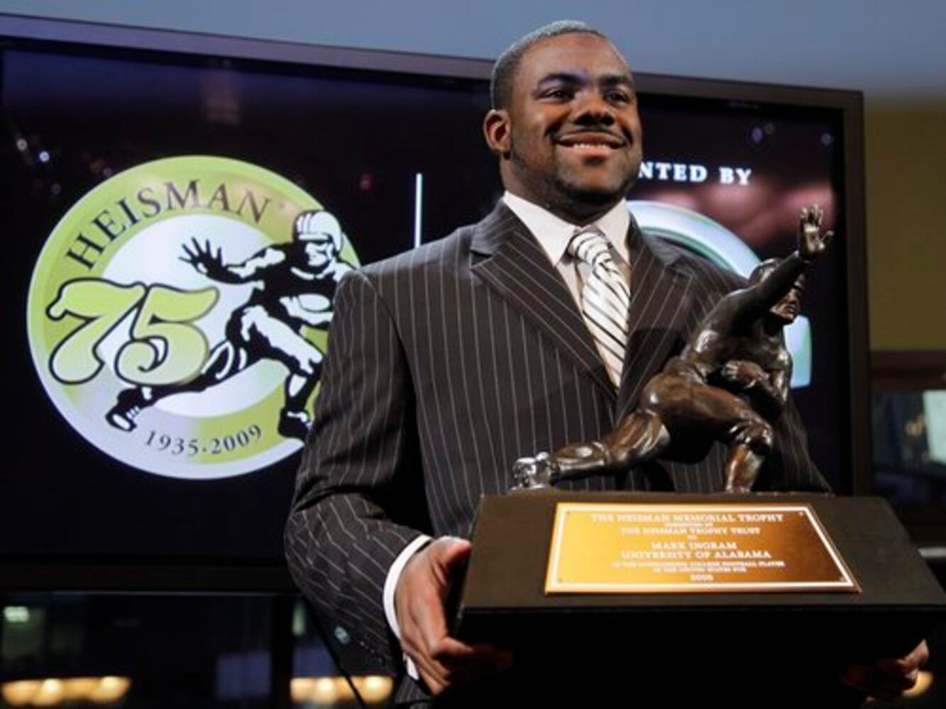 College football: Heisman Trophy watch list