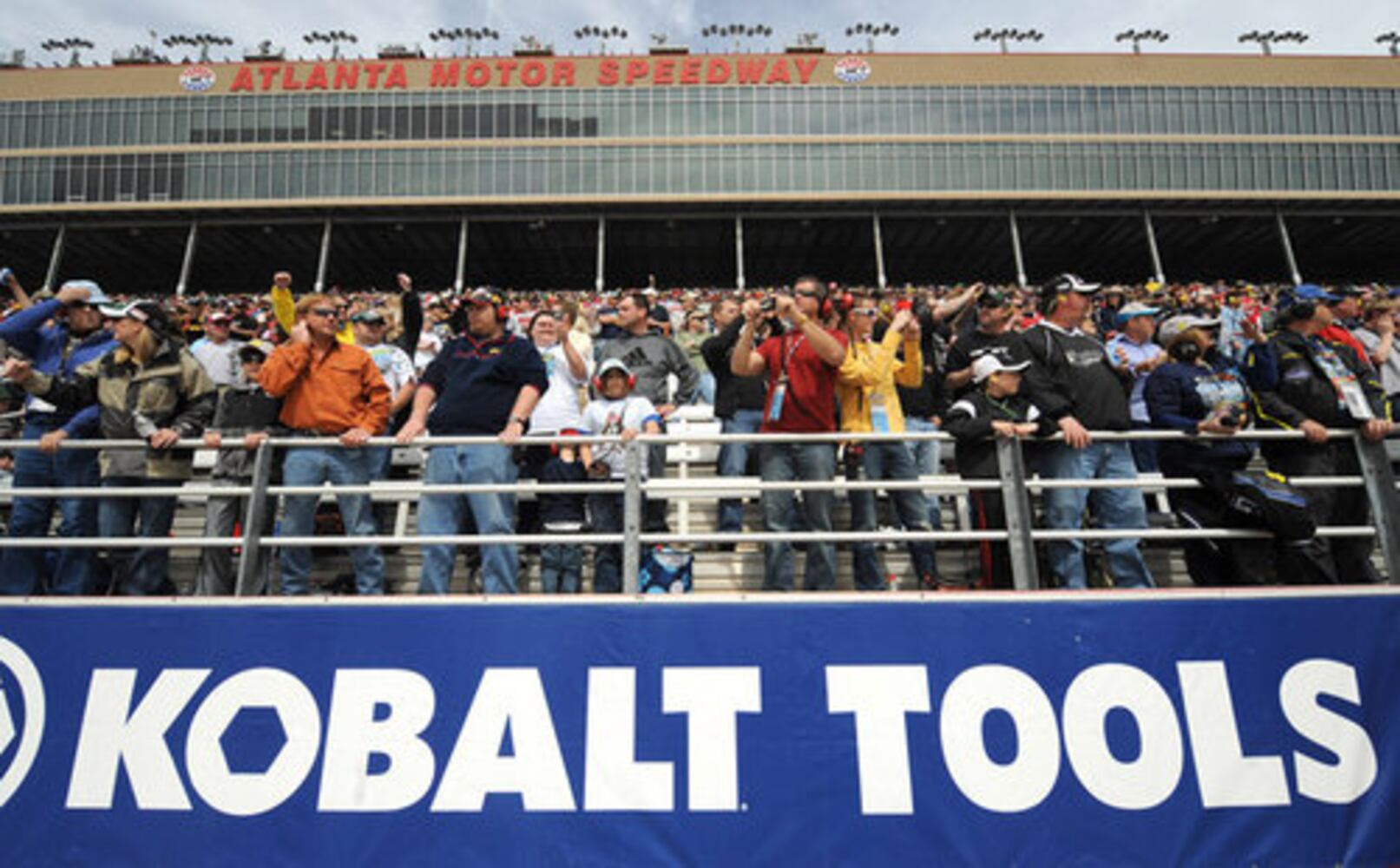 NASCAR photos: Kobalt Tools 500 at Atlanta Motor Speedway