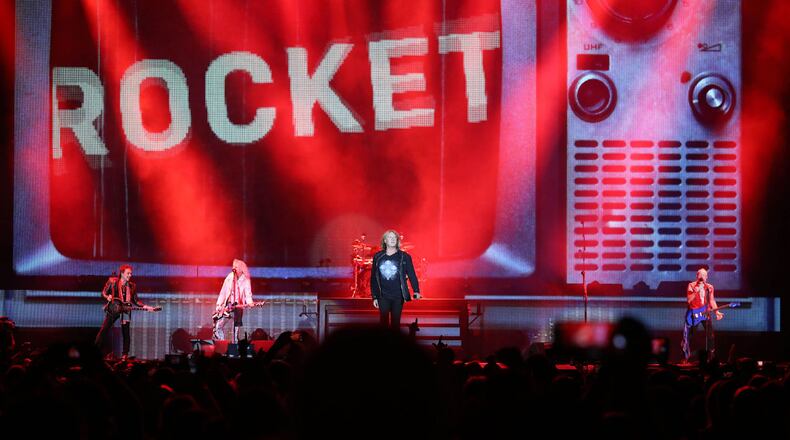 Def Leppard and The Pretenders entertained a crowd of close to 40,000 fans on Sunday, July 1, 2018 at SunTrust Park. Journey was on the bill but did not allow photos to be taken.
Robb Cohen Photography & Video /RobbsPhotos.com