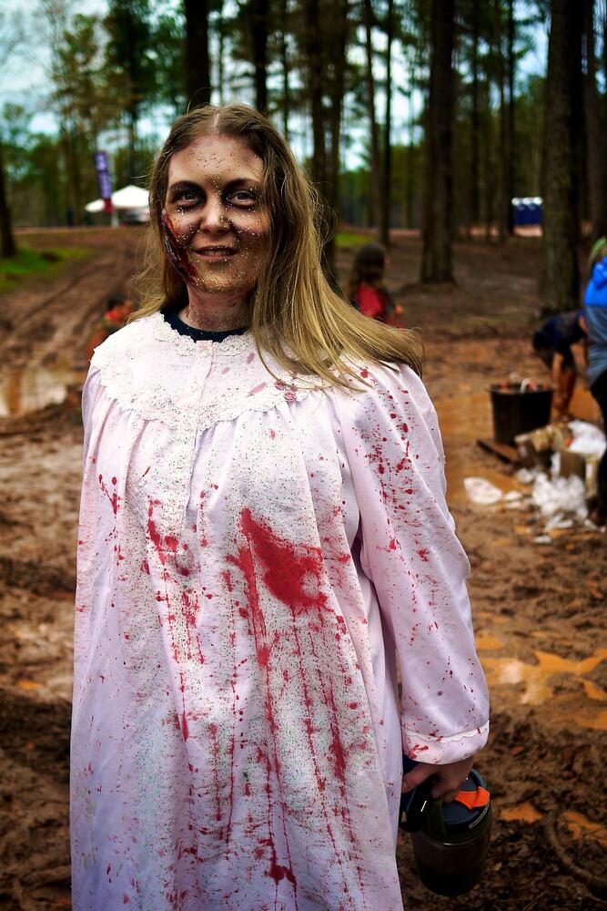 Zombie-infested 5K adventure race, Run for Your Lives
