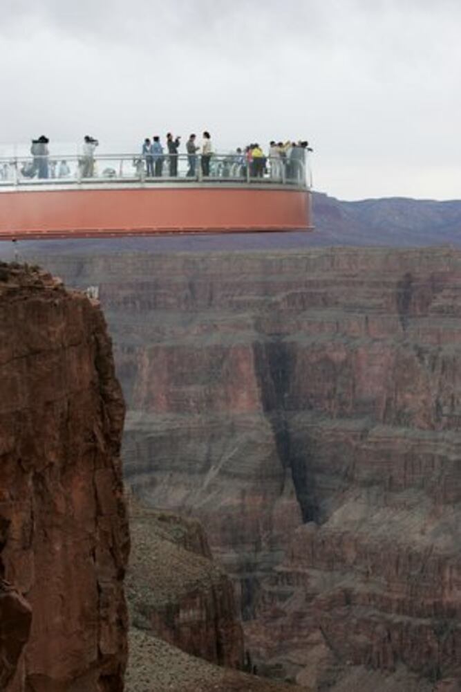 Vote for the New 7 Natural Wonders