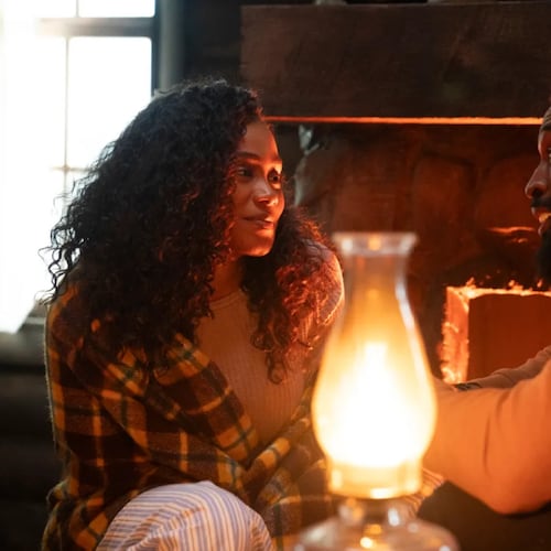 Shannon Thornton and Tosin Morohunfola find love while stuck in a snowstorm in "Tyler Perry's Finding Joy." (Courtesy of Amazon)
