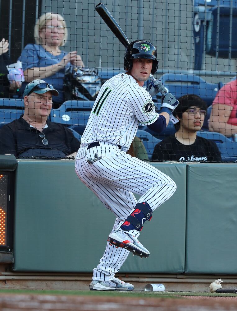 BRAVES PHOTOS
