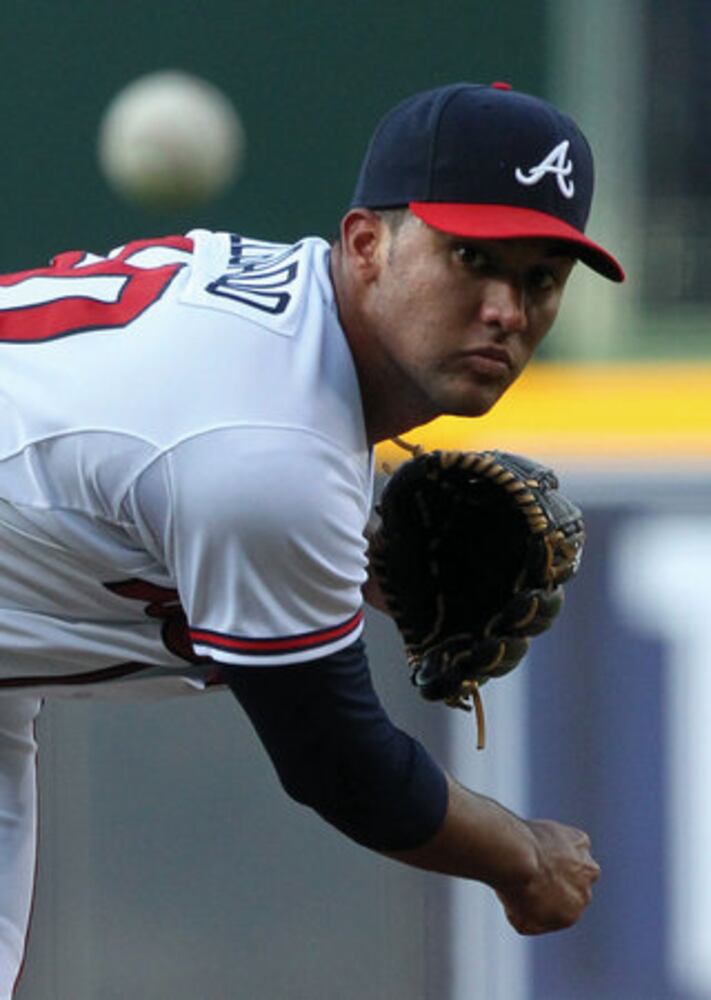 Braves snap 8-game losing streak
