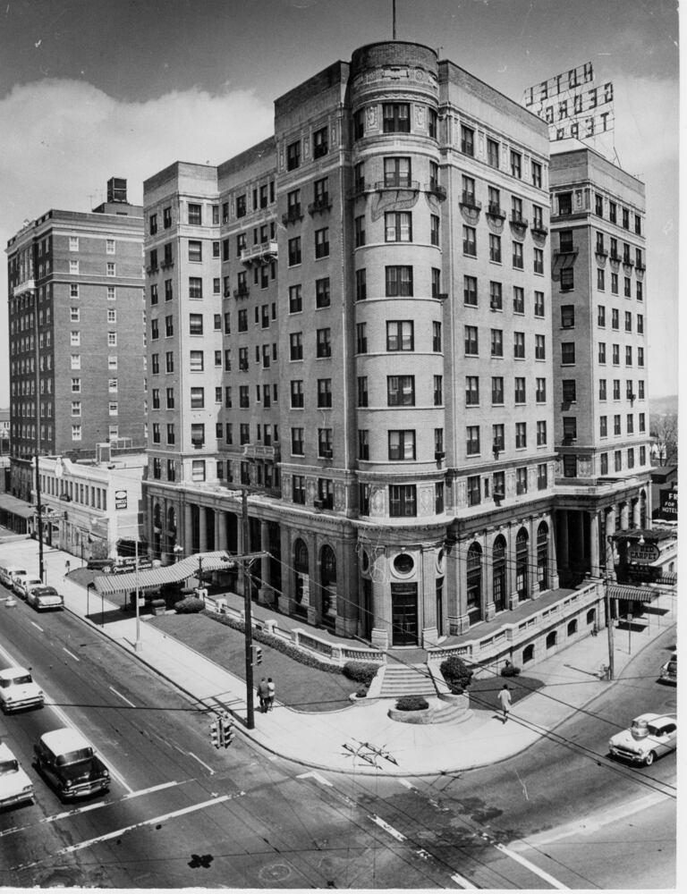 Georgian Terrace hotel