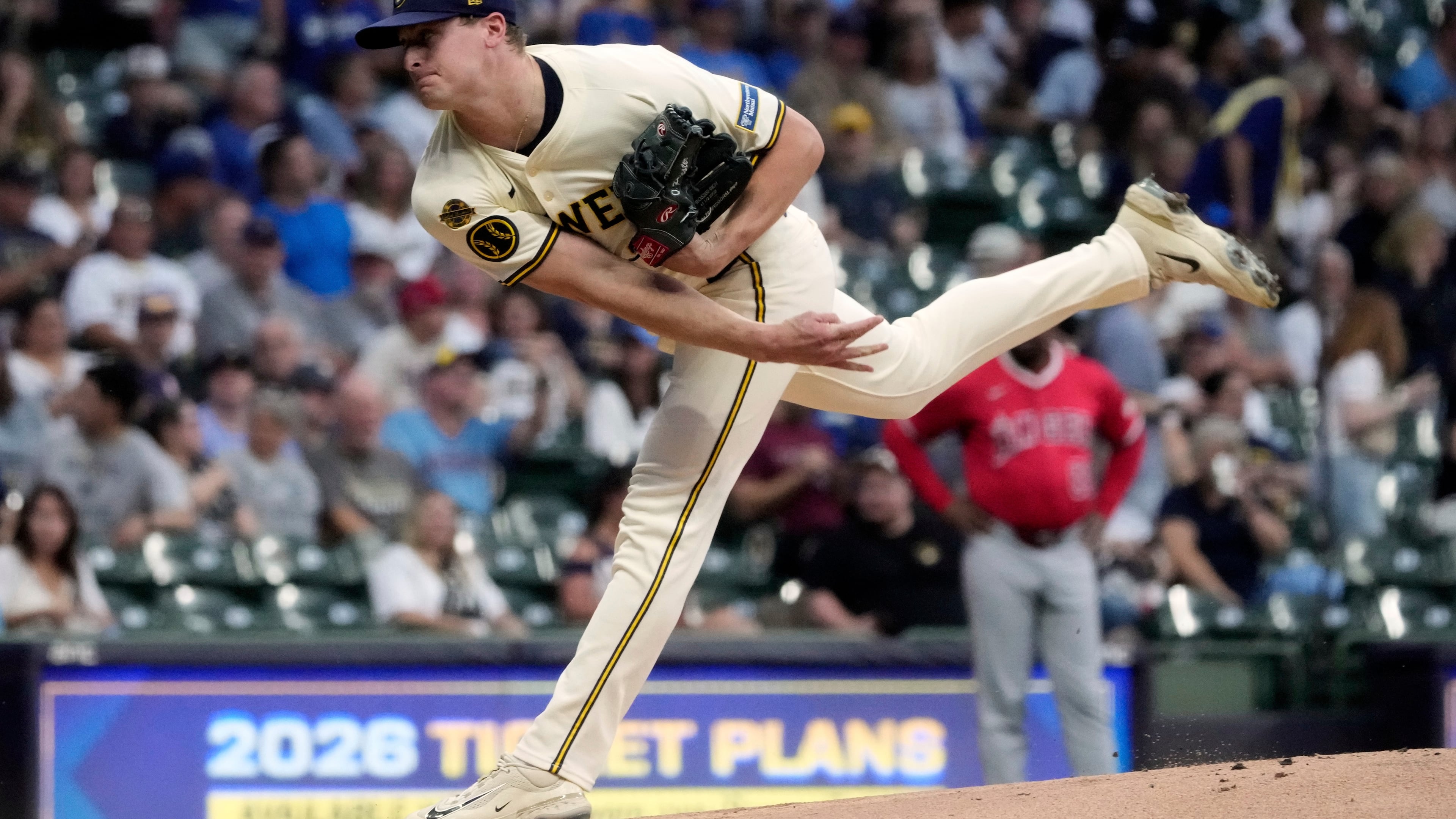 Milwaukee Brewers' Quinn Priester throws during the first inning of a baseball game against the Los Angeles Angels Thursday, Sept. 18, 2025, in Milwaukee. (AP Photo/Morry Gash)