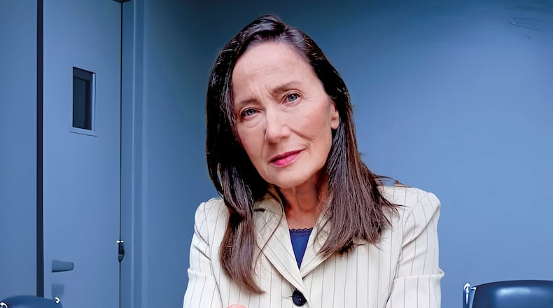 As a 40-year veteran Atlanta actor, Carolyn Cook can be selective about the plays she chooses to act in. "I Carry Your Heart With Me," directed by Lisa Adler, playing at Horizon Theatre through April 2, resonated with her. In a powerhouse solo performance, Cook embodies a wide range of characters in one 90-minute monologue.